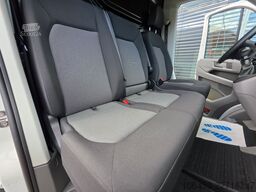 VW Crafter Kasten M+H SHZ/CAM/AHK/erst 28.560 KM