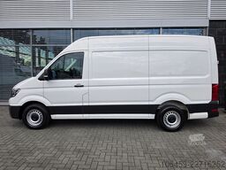 VW Crafter Kasten M+H SHZ/CAM/AHK/erst 28.560 KM
