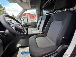 VW Crafter Kasten M+H SHZ/CAM/AHK/erst 28.560 KM