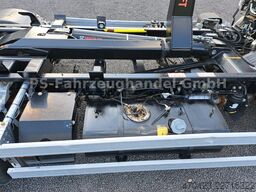 FUSO Canter 7C18* HIAB Abrollkipper