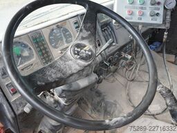 MAN F90 24.362 DFAK 6x6 Allrad Kalkstreuer