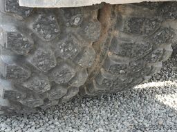 MAN F90 24.362 DFAK 6x6 Allrad Kalkstreuer
