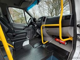 MERCEDES-BENZ Sprinter 313 BlueTEC 9Sitze+Rollstuhllift Klima