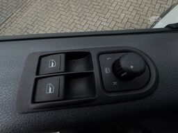 VW T5 Kombi Lang 2.0 Tdi BlueMotion 9 Sitze DSG