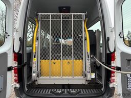 MERCEDES-BENZ Sprinter 313 BlueTEC 9Sitze+Rollstuhllift Klima