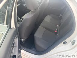 TOYOTA Yaris Basis /  12x Fahrzeuge verfügbar