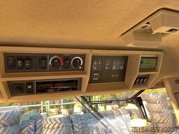 John Deere 7750