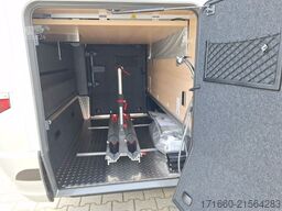 HYMER/ERIBA B-Klasse ML I BlackLine 790 hydr. Hubstützen