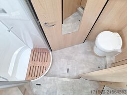 HYMER/ERIBA B-Klasse ML I BlackLine 790 hydr. Hubstützen