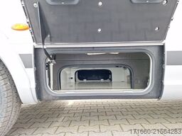 HYMER/ERIBA B-Klasse ML I BlackLine 790 hydr. Hubstützen