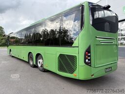 Volvo 8900