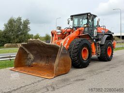 Hitachi ZW310-6