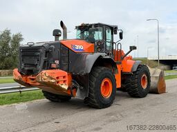 Hitachi ZW310-6
