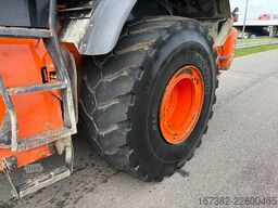 Hitachi ZW310-6