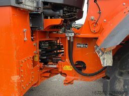 Hitachi ZW310-6