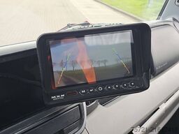 FUSO CANTER 9C18 HIAB 8T HOOKLIFT