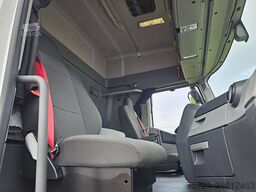 RENAULT T 440