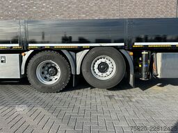 MAN TGS 35.510 8X4H BL BAKWAGEN +HMF 7020 K7 KRAAN/...