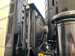 MAN TGS 35.510 8X4H BL BAKWAGEN +HMF 7020 K7 KRAAN/...