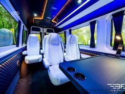 Mercedes-Benz Sprinter 319, Taxi 8+1