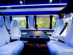 Mercedes-Benz Sprinter 319, Taxi 8+1