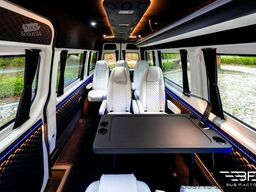 Mercedes-Benz Sprinter 319, Taxi 8+1
