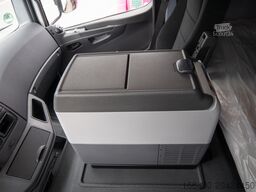 Mercedes-Benz Atego 1224 L Curtainsider Schiebeplane li/re Ladebordwand BigSpace