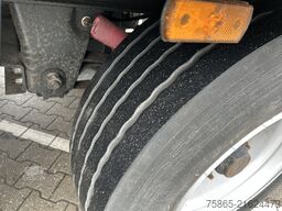 Schmitz Cargobull SCB S3B / Box / BPW Drum / NL Trailer