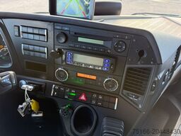 MERCEDES-BENZ ANTOS 2540 L Kühlkoffer 8,2 m LBW 2 T+Anhänger