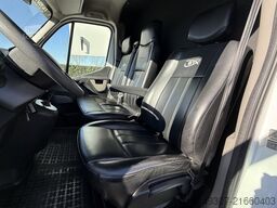 Renault Master PAARDENWAGEN | HORSETRUCK | STX | STALLI...