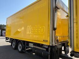 MERCEDES-BENZ 2540 LL 6x2/4 Kühlkoffer 8.2m LBW 2,5t  Carrier