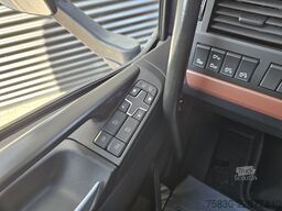 Volvo FH 16 750 / 8x4 / 245.000 kg / RETARDER /