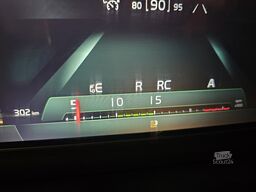 Volvo FH 16 750 / 8x4 / 245.000 kg / RETARDER /