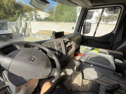 Renault Kerax DXI 11-460