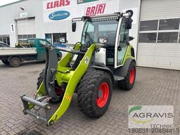 Claas TORION 530