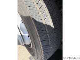 MERCEDES-BENZ ATEGO 1524 L Koffer 7,30 m LBW 1,5 T*NL 8 T