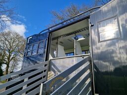 Renault T Occasion paardenvrachtwagen 5 paarden, 10.144...