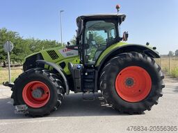 CLAAS 830 AXION