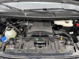 FORD TOURNEO CUSTOM 2.0 320 L1 NUGGET TITANIUM