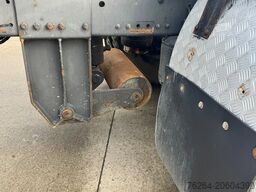 Mercedes-Benz ATEGO 2528 6x2 HAAK + KRAAN