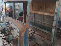 Berna Adler mit Frech Hoch Sissach Aufbau Cabrio