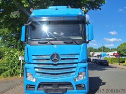 Mercedes-Benz 1845 SZM Mega Spacs Vollausst