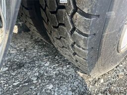 HFR 2 axle cabinet trailer w/ Vector unit