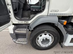 Volvo FL FL250.18 Schuifzeil Bakwagen met Laadklep