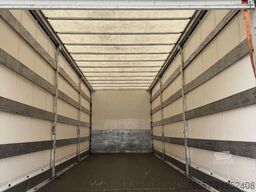 Volvo FL FL250.18 Schuifzeil Bakwagen met Laadklep