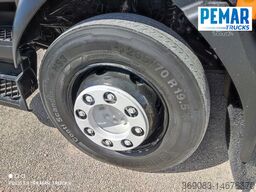 VOLVO FL 240 FRIGORIFICO 14T