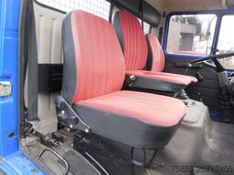 Mercedes-Benz 1217 AK Allrad Dreiseitenkipper