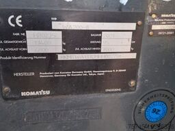KOMATSU WA200 * WENIG BELASTET * TOP * NEUE REIFEN