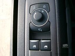 FORD Transit Custom 320L2 Limited Kombi AT AHK 2xSTür