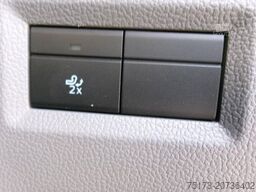 FORD Transit Custom 320L2 Limited Kombi AT AHK 2xSTür